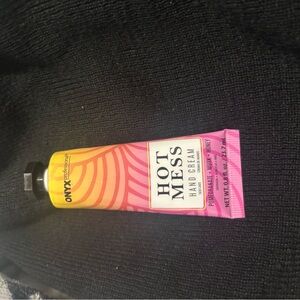 Onyx Hot Mess Hand Cream